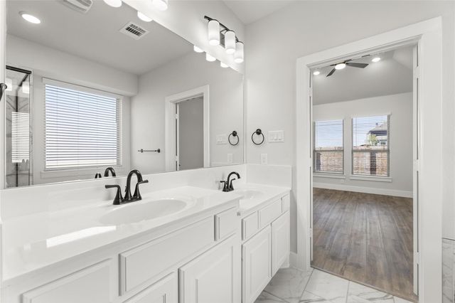 809 Meadow Spring Lane, Anna, TX 75409