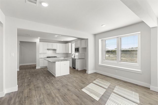 809 Meadow Spring Lane, Anna, TX 75409