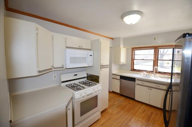 429 S Whiton STREET, Whitewater, WI 53190