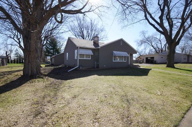 429 S Whiton STREET, Whitewater, WI 53190