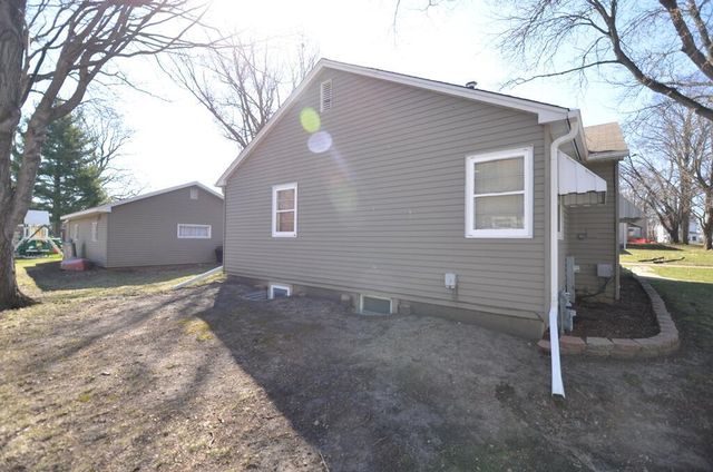 429 S Whiton STREET, Whitewater, WI 53190