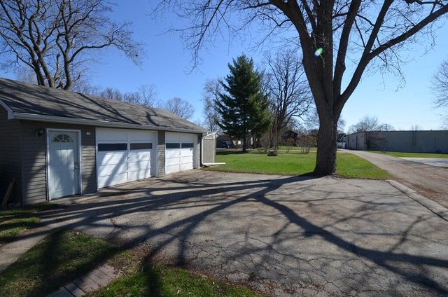 429 S Whiton STREET, Whitewater, WI 53190