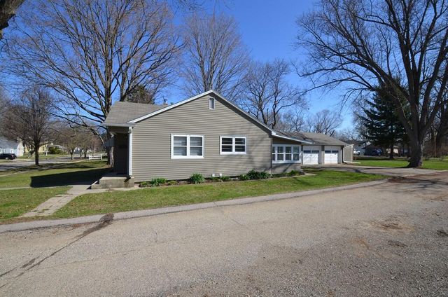 429 S Whiton STREET, Whitewater, WI 53190