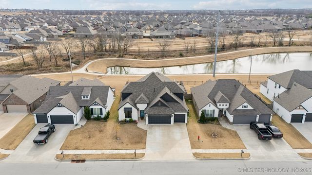 22810 E 103rd Street, Broken Arrow, OK 74014