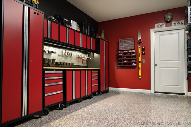 22810 E 103rd Street, Broken Arrow, OK 74014