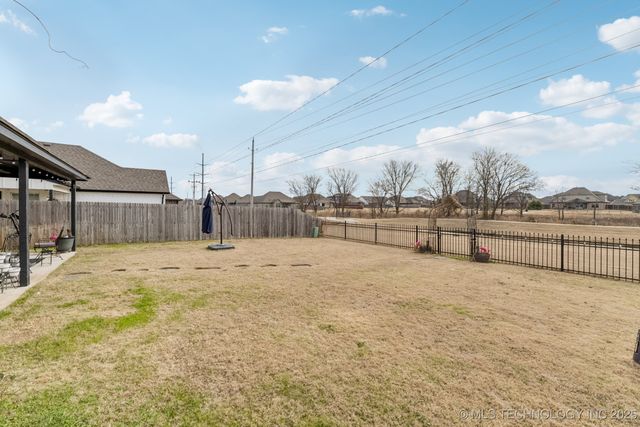 22810 E 103rd Street, Broken Arrow, OK 74014