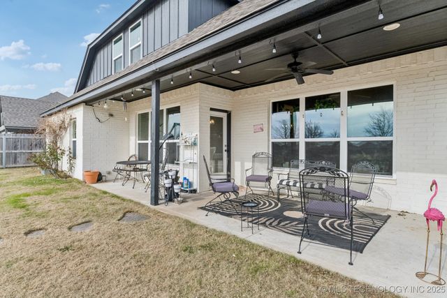 22810 E 103rd Street, Broken Arrow, OK 74014