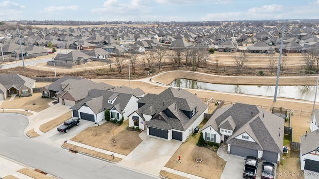 22810 E 103rd Street, Broken Arrow, OK 74014