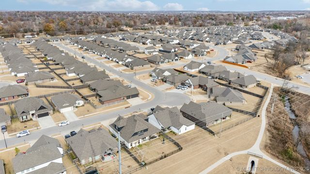 22810 E 103rd Street, Broken Arrow, OK 74014