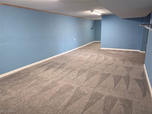 1371 W Miner Road, Mayfield Heights, OH 44124