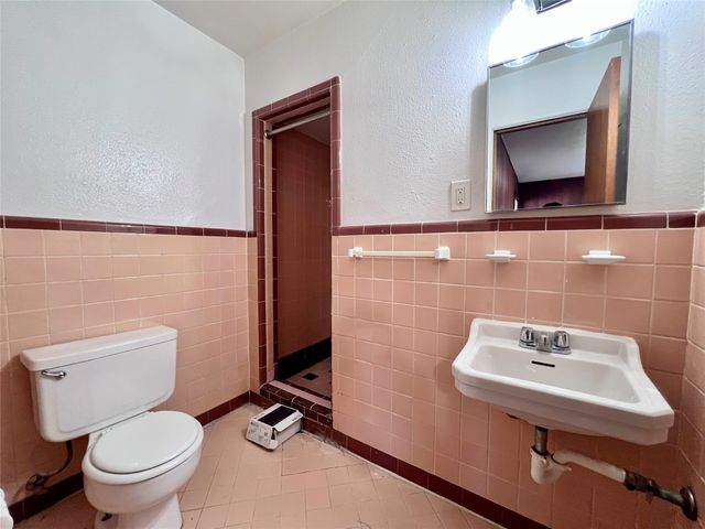 3423 E Perryton Drive, Dallas, TX 75224