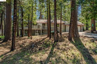 1957 Stag Way, Arnold, CA 95223