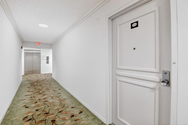 3589 S Ocean Boulevard 609, South Palm Beach, FL 33480