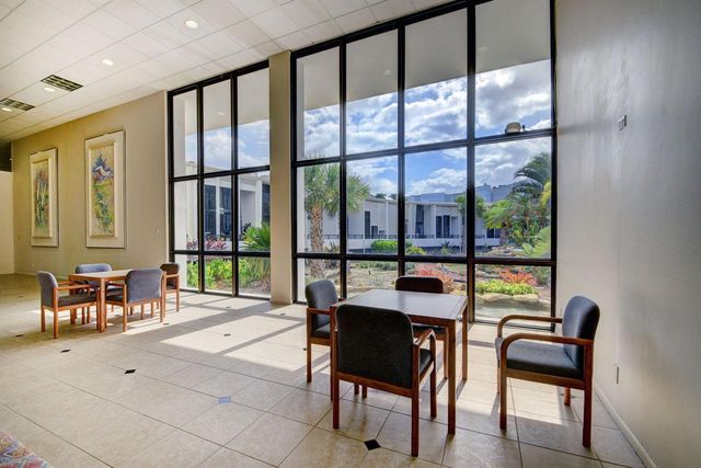 3589 S Ocean Boulevard 609, South Palm Beach, FL 33480
