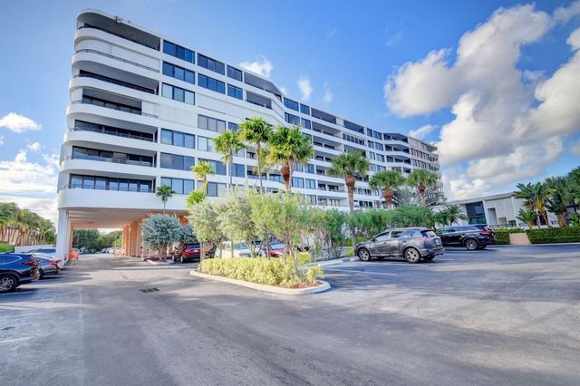 3589 S Ocean Boulevard 609, South Palm Beach, FL 33480