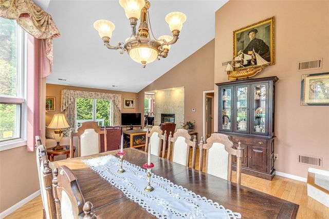 90 Nipmuc Trail A, North Providence, RI 02904