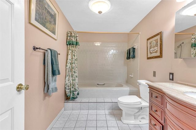 90 Nipmuc Trail A, North Providence, RI 02904