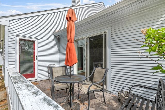 90 Nipmuc Trail A, North Providence, RI 02904