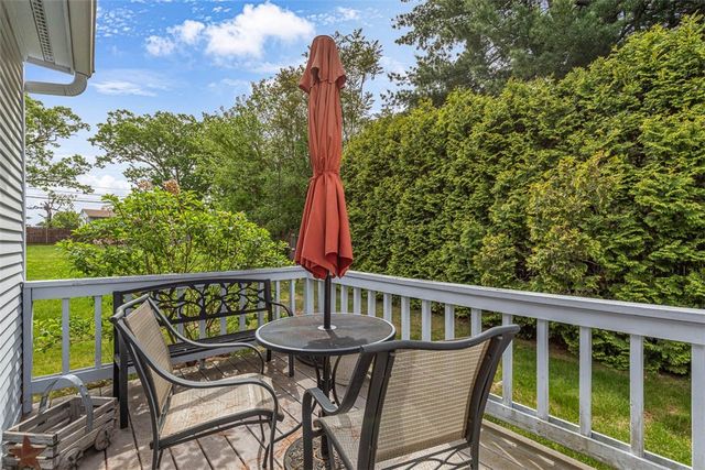 90 Nipmuc Trail A, North Providence, RI 02904