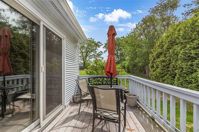 90 Nipmuc Trail A, North Providence, RI 02904