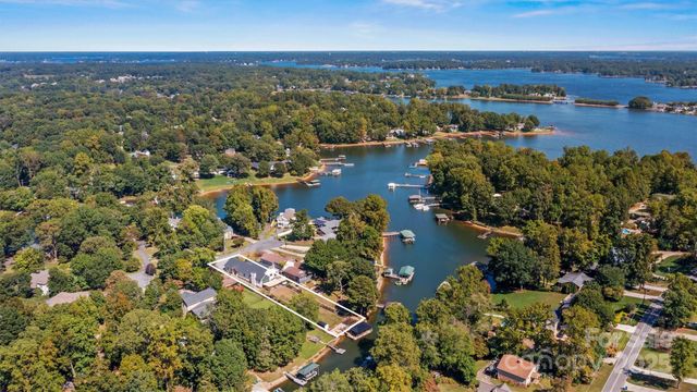 7834 Green Cove Court 86W, Denver, NC 28037