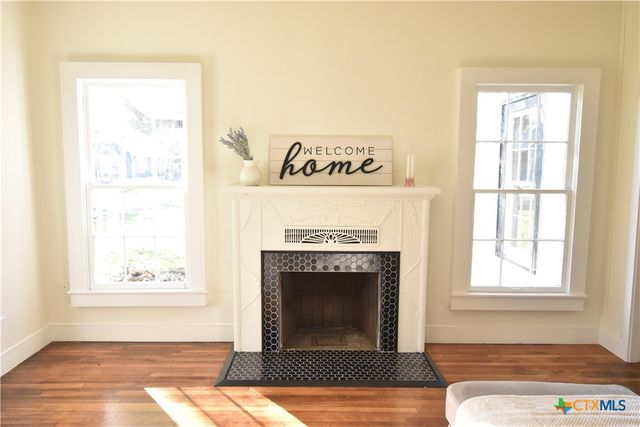 1001 N Penelope Street, Belton, TX 76513