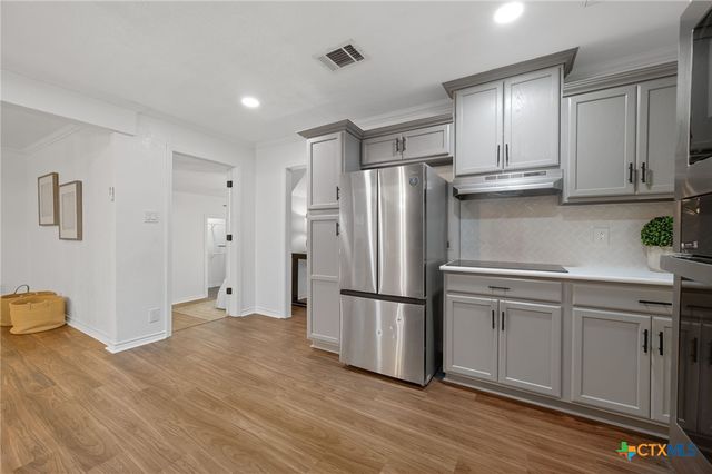 1418 N Wall Street, Belton, TX 76513