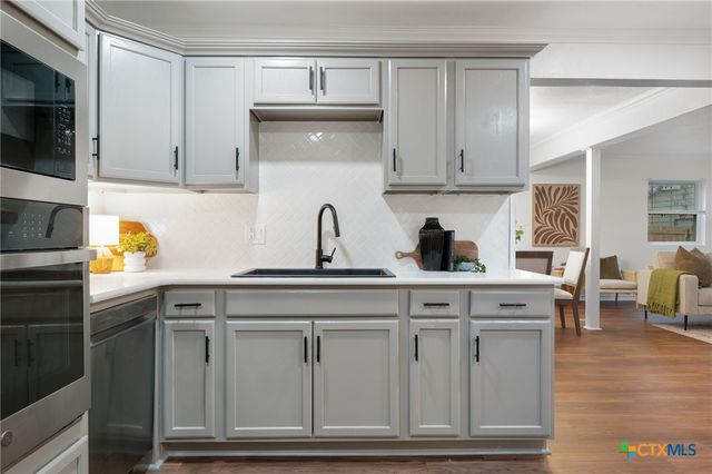 1418 N Wall Street, Belton, TX 76513