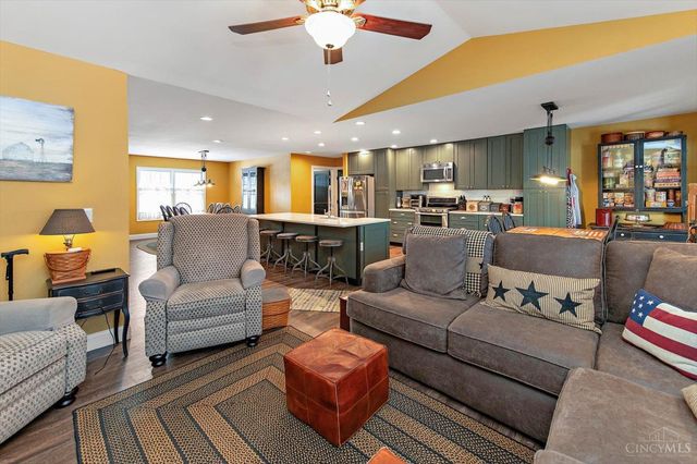 84 W Mill Street, Springboro, OH 45066