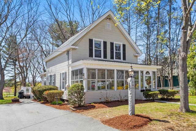 141 Westview Rd, Lowell, MA 01851