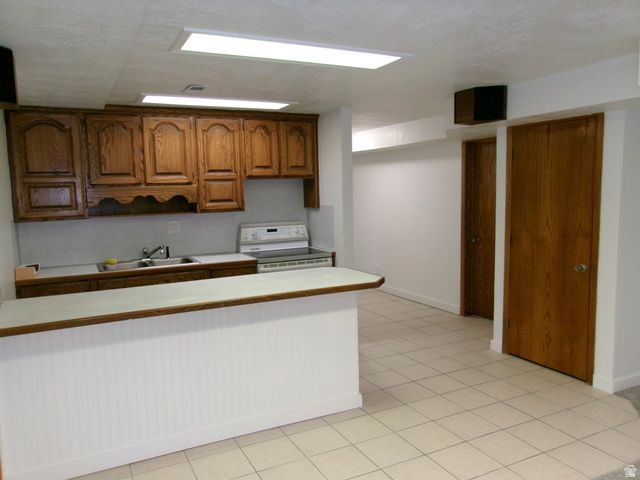 5158 S 3550 W, Roy, UT 84067