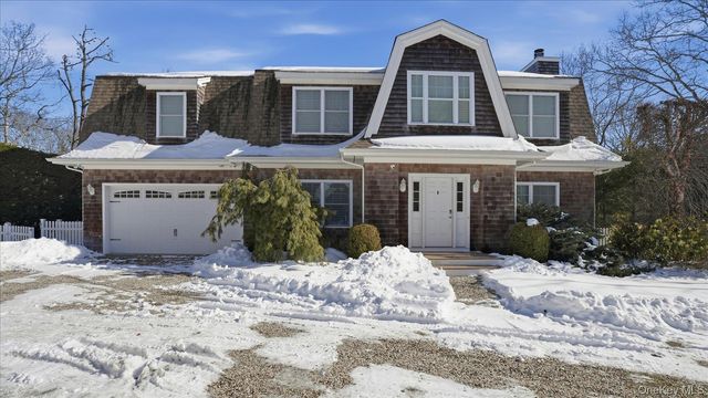 27 Jeffrey Lane, Westhampton Beach, NY 11978
