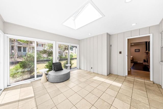 2745 N 117th PLACE, Wauwatosa, WI 53222