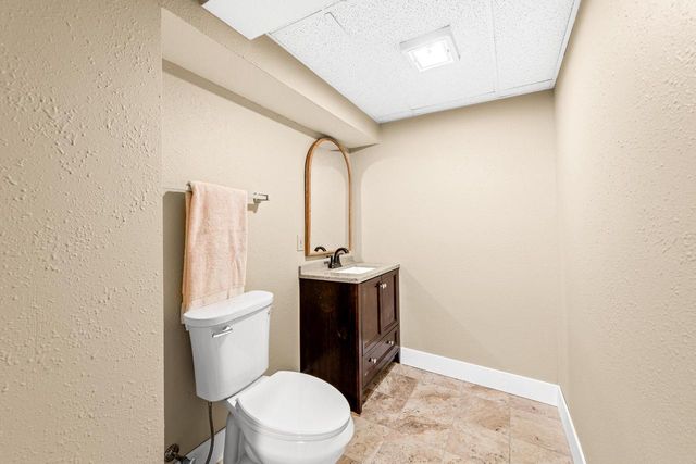 2745 N 117th PLACE, Wauwatosa, WI 53222