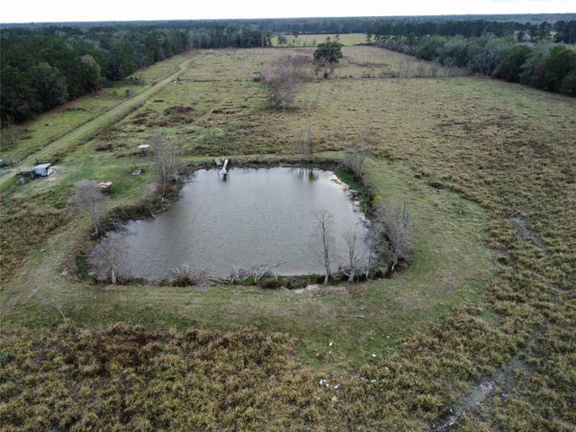 25202 Highway 105, Sour Lake, TX 77659