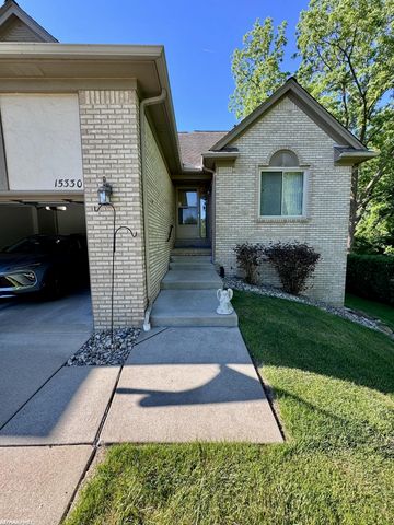15330 Pebble Pointe Court, Clinton Township, MI 48038