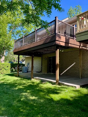15330 Pebble Pointe Court, Clinton Township, MI 48038