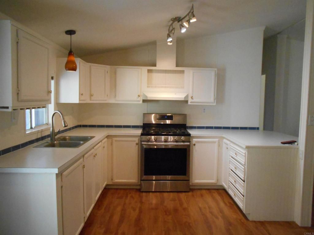 2003 Bayview Hts Drive 158, San Diego, CA 92105