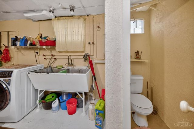 5183 Cleves Warsaw, Delhi Twp, OH 45238