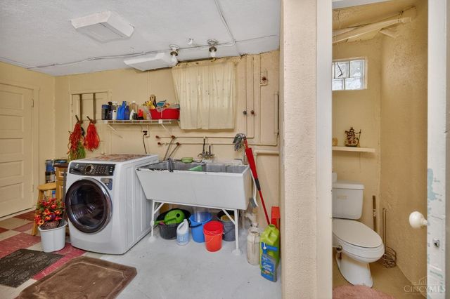 5183 Cleves Warsaw, Delhi Twp, OH 45238