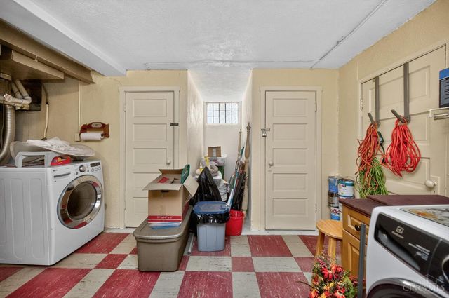 5183 Cleves Warsaw, Delhi Twp, OH 45238