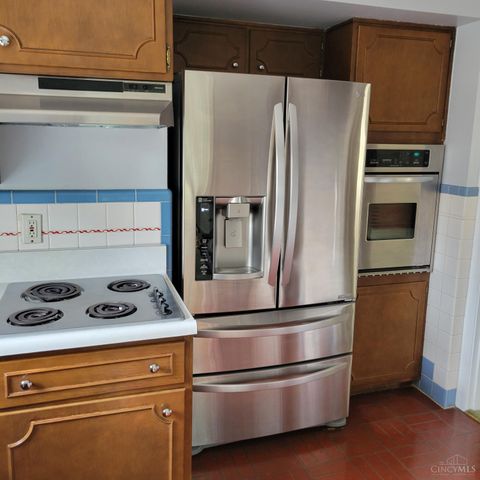 5183 Cleves Warsaw, Delhi Twp, OH 45238