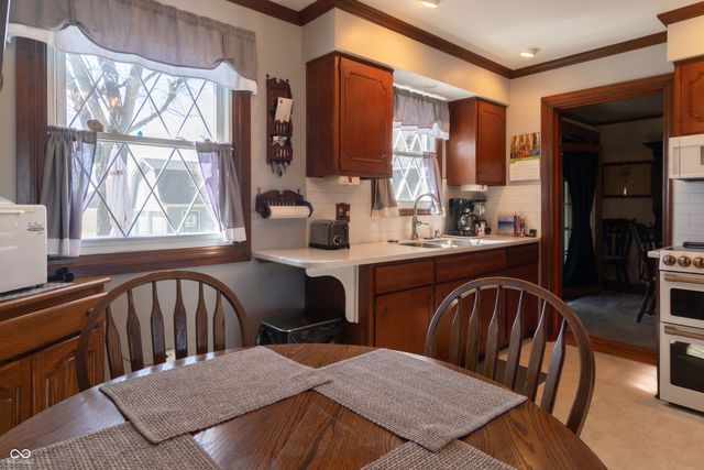 9025 W 500 S, Jamestown, IN 46147