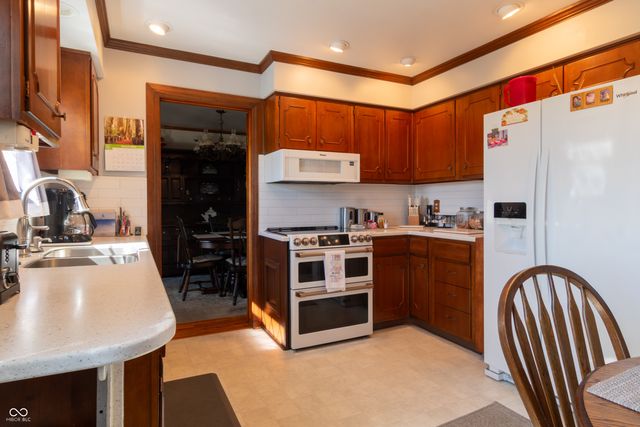 9025 W 500 S, Jamestown, IN 46147