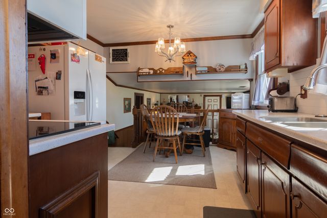 9025 W 500 S, Jamestown, IN 46147