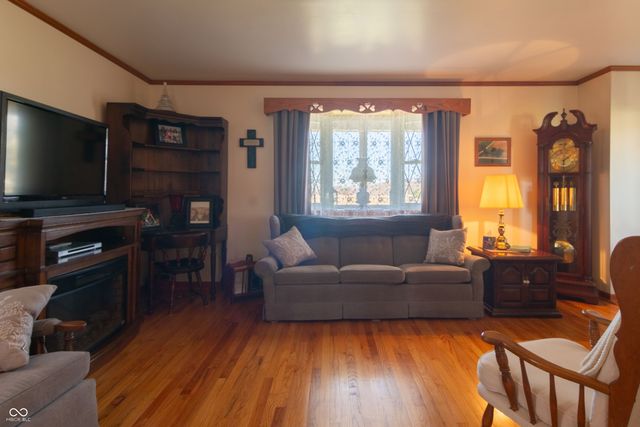 9025 W 500 S, Jamestown, IN 46147