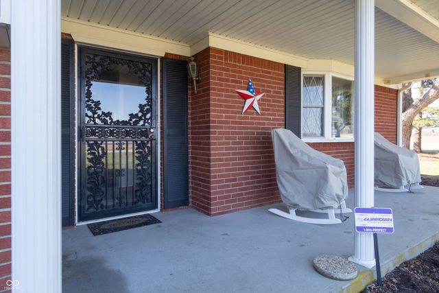 9025 W 500 S, Jamestown, IN 46147