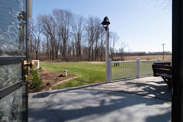 9025 W 500 S, Jamestown, IN 46147