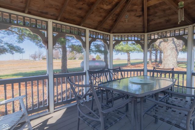 9025 W 500 S, Jamestown, IN 46147