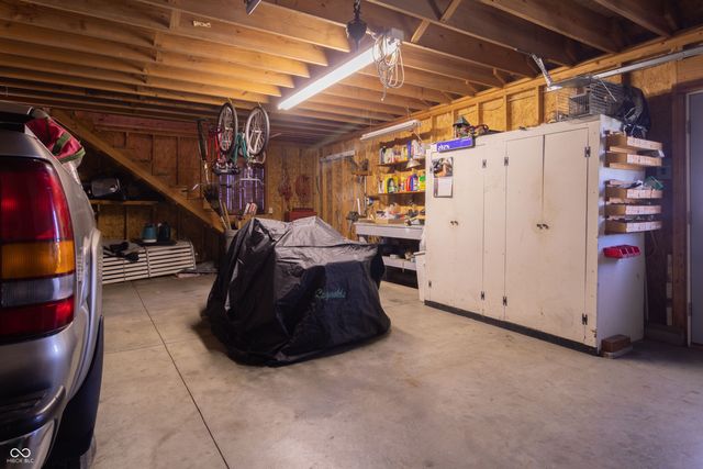 9025 W 500 S, Jamestown, IN 46147